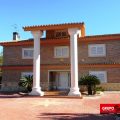 CHALET CON PISCINA EN LA URBANIZACIÓN SANTA APOLONIA – EL VEDAT DE TORRENT – Ref. ER-313