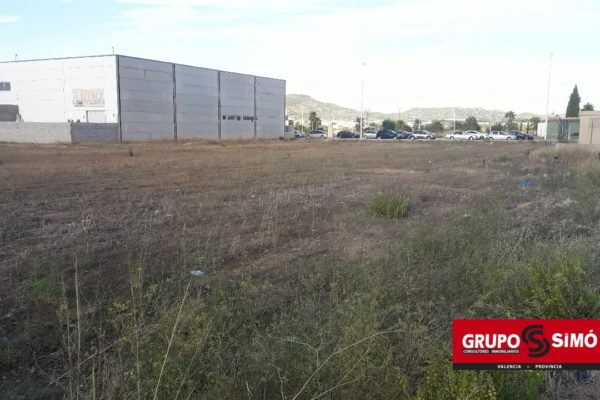 PARCELA INDUSTRIAL EN EL POLÍGONO IND. DE CATADAU – Ref. IG-365