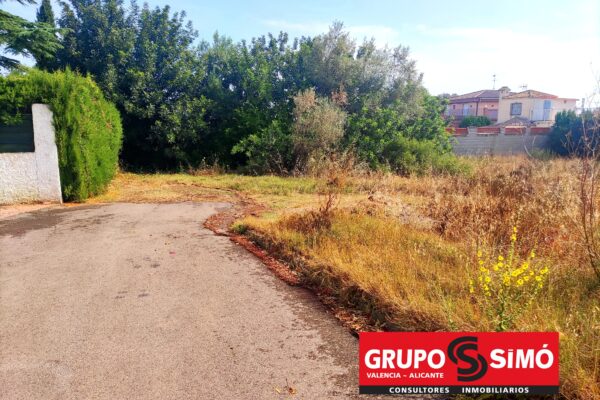PARCELA URBANA EN LA URB. LLOMA DE LA VERGE DE PICASSENT - Ref. CC-141