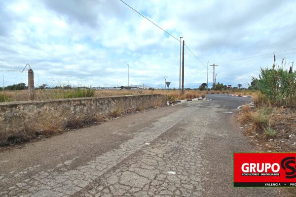 CAMPA PARA CONTENEDORES O CAMIONES EN ALDAIA – Ref. IG-338