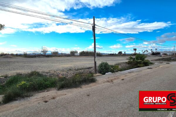 CAMPA PARA CAMIONES EN SOLLANA – Ref. IG-348