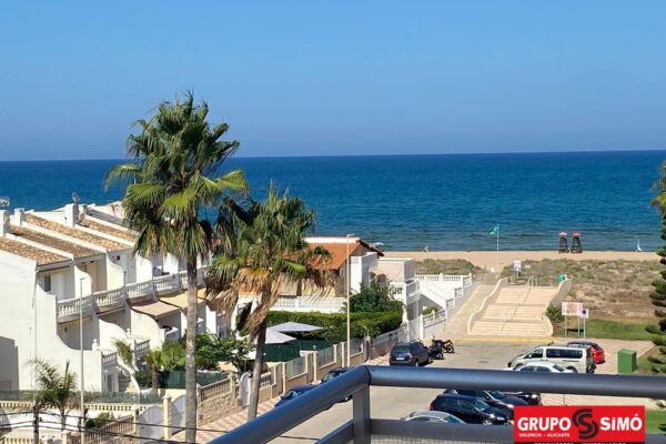 APARTAMENTO JUNTO A LA PLAYA DE XERACO - Ref. ER-700