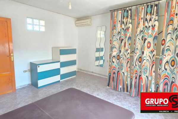 CASA INDEPENDIENTE EN CENTRO DE MANUEL – Ref. IG-355