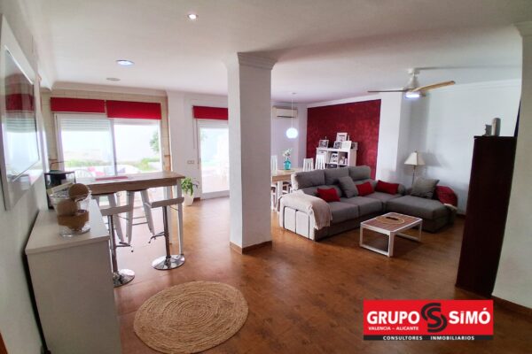 VIVIENDA EN PLANTA BAJA MUY AMPLIA EN ALMENARA - REF.AG-10