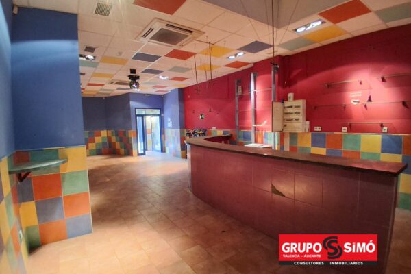 LOCAL COMERCIAL EN ZONA EN EXPANSIÓN DE LA POBLA DE FARNALS - Ref. AG-15