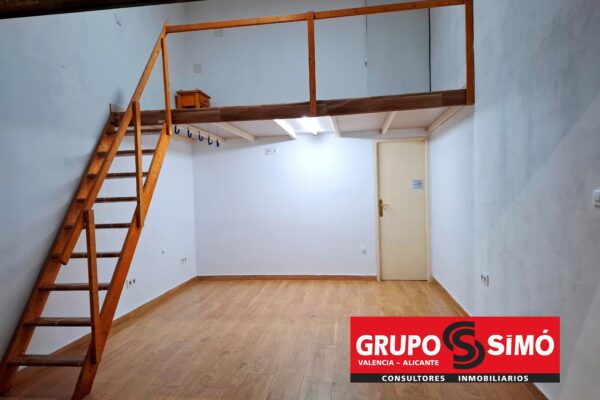 LOCAL JUNTO A LOS JUZGADOS DE PICASSENT - Ref. CC-209