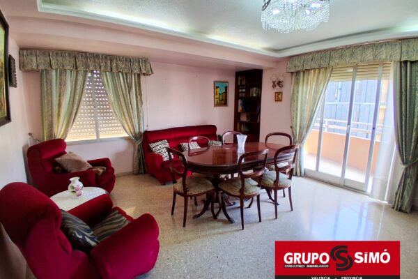 PISO SEMI AMUEBLADO Y CON ELECTRODOMÉSTICOS EN PLENO CENTRO DE SAGUNTO Y CON VISTAS AL CASTILLO - Ref.AG-31