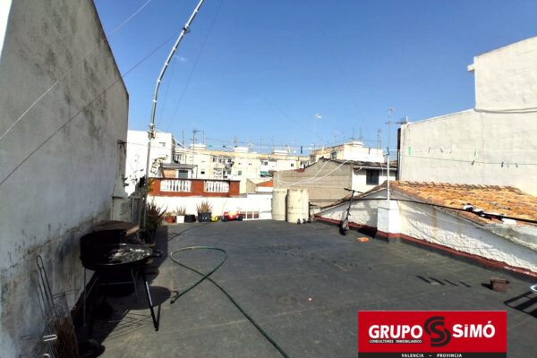 PISO CON ENTRADA INDEPENDIENTE EN BUENA ZONA DE MASSAMAGRELL - Ref.AG-46