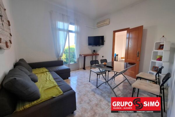 PISO EN AVENIDA BURJASSOT DE VALENCIA - Ref. CC-216